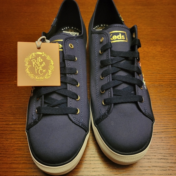 Rifle Paper x Keds Vintage Blossoms Triple Decker Sneaker - Picture 2 of 6